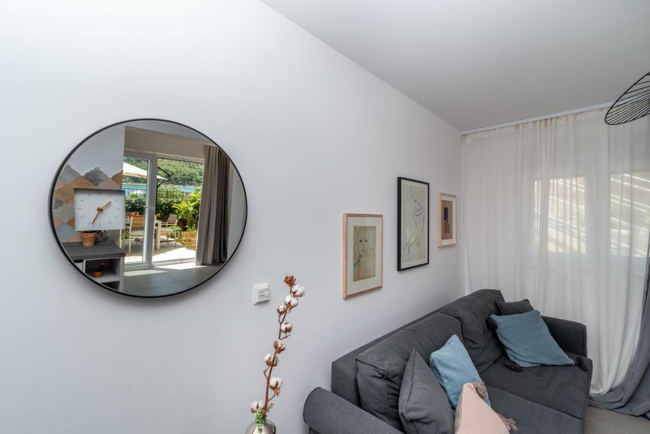 Apartments Flora Trogir Exterior photo