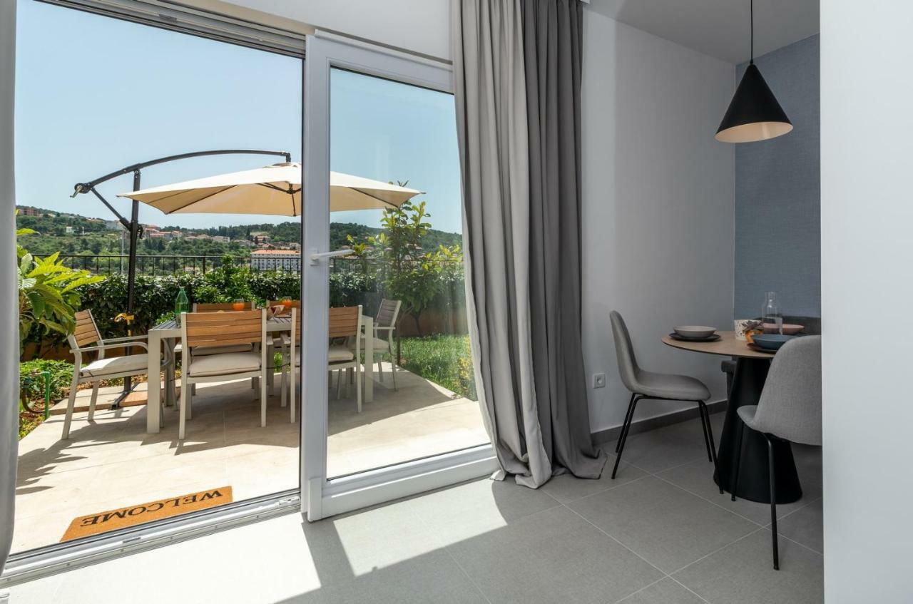 Apartments Flora Trogir Exterior photo